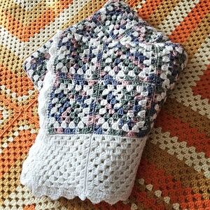 Large Crochet Granny Square Bedspread Blanket Pastel Scalloped Cottagecore